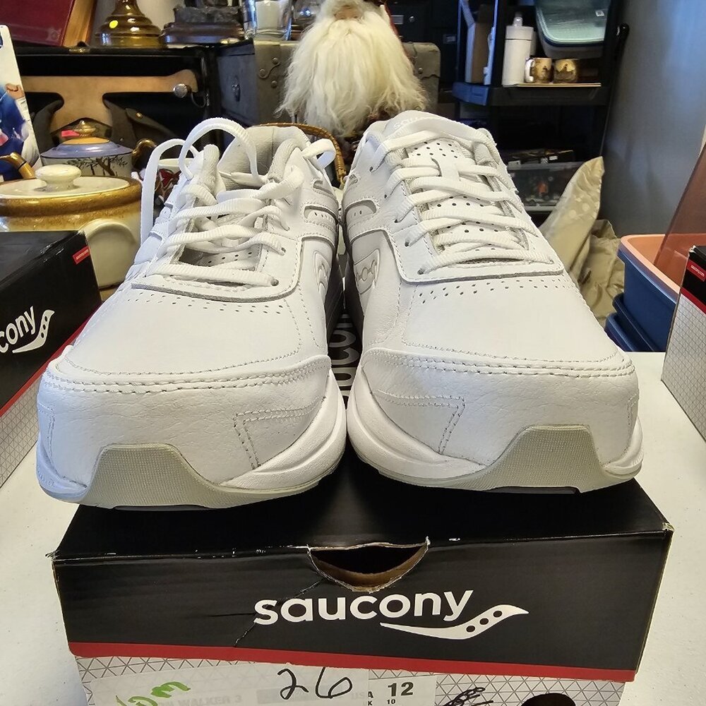 Womens Saucony Echelon Walker 3 White Size 11w NEW